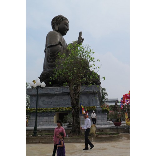 Chiêm ngưỡng tượng Phật bằng đồng lớn nhất Việt Nam tại trúc lâm thiên trường Chiêm ngưỡng tượng Phật bằng đồng lớn nhất Việt Nam tại trúc lâm thiên trường